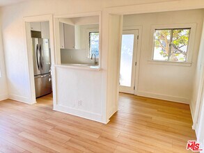 3642 Seneca Ave in Los Angeles, CA - Building Photo - Building Photo
