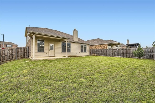 2349 Parda Alpina Ln in Fort Worth, TX - Building Photo - Building Photo