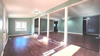 412 Meadow Ln in Lake Zurich, IL - Building Photo - Building Photo