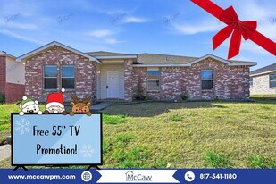 2543 Barksdale Dr in Rockwall, TX - Building Photo