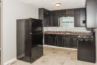 3107 Forsythe Dr NW in Huntsville, AL - Foto de edificio - Building Photo