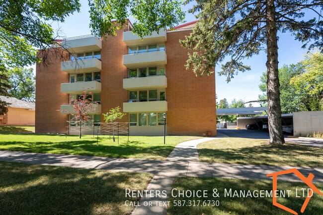 Quiet 1 Bedroom Unit, Onsite Laundry, Secured Entry in Lethbridge, AB - Building Photo - Building Photo