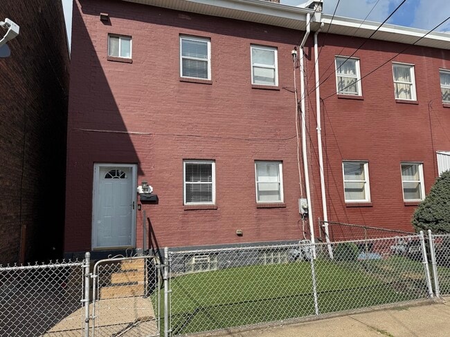 property at 117 44th St