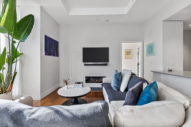 1 Dalton St in Boston, MA - Building Photo - Building Photo