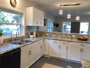 422 S Talley Ave in Muncie, IN - Foto de edificio - Building Photo