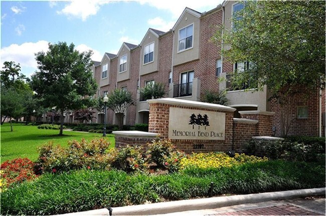 property at 12707 Boheme Dr