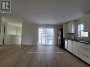 84 Foch Ave in Toronto, ON - Building Photo - Building Photo