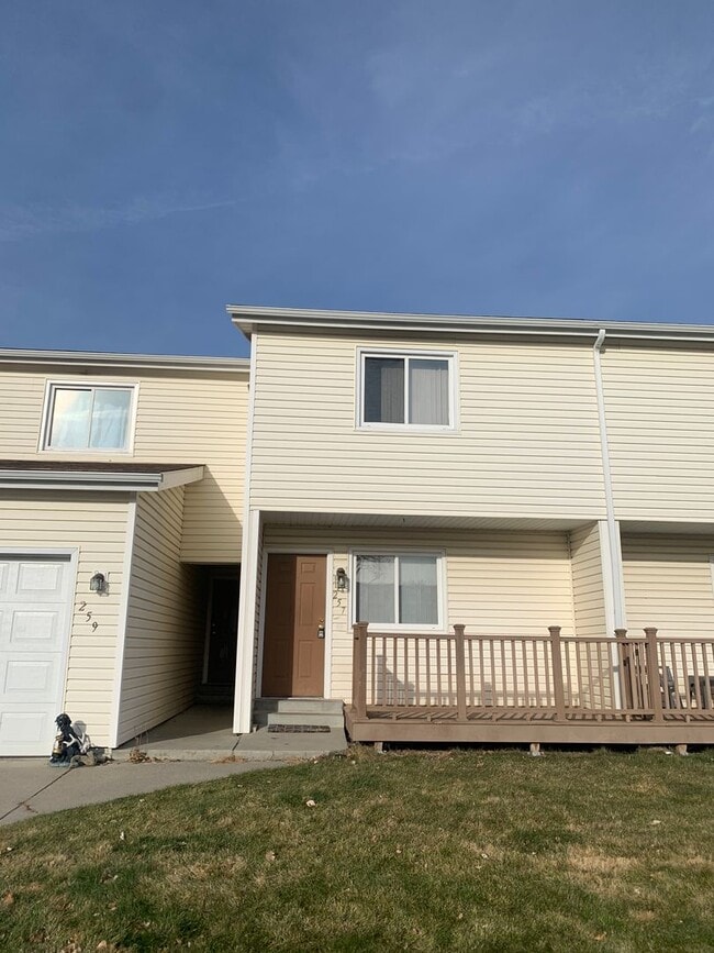property at 251-259 Westchester Square S