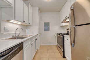 Huntley Ridge in Tulsa, OK - Building Photo