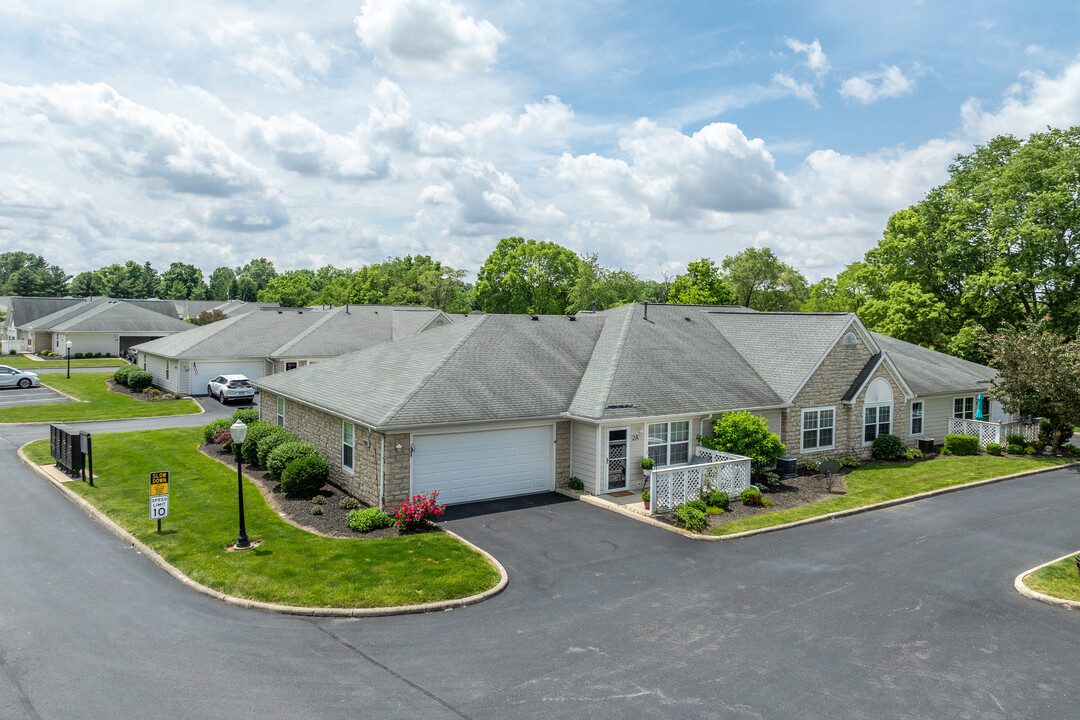 185 Groveport Pike in Canal Winchester, OH - Foto de edificio