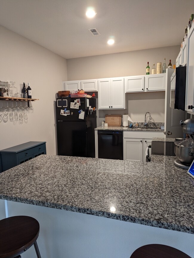 8012 E 34th Ct S in Wichita, KS - Building Photo - Building Photo