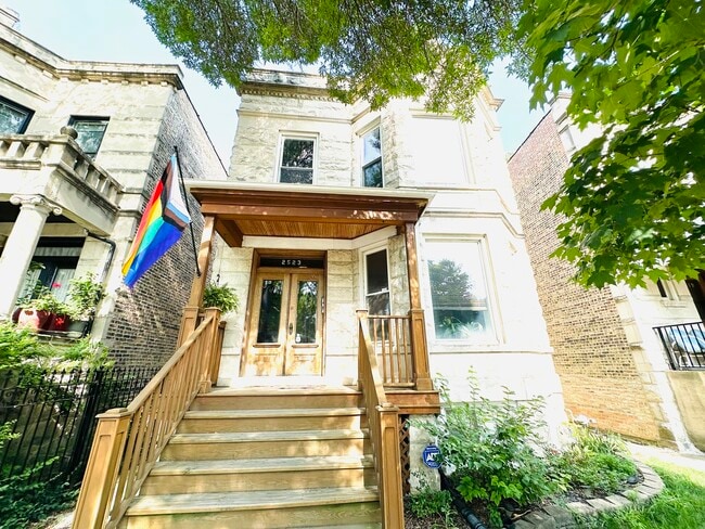 property at 2523 N Kimball Ave