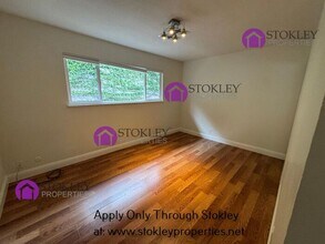 626 Windsor St in Santa Cruz, CA - Building Photo - Building Photo