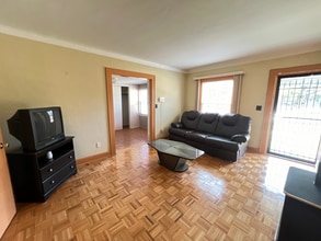 4754 1st Ave N in St. Petersburg, FL - Foto de edificio - Building Photo