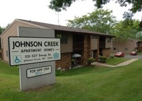 Johnson Creek Apartments in Johnson Creek, WI - Building Photo