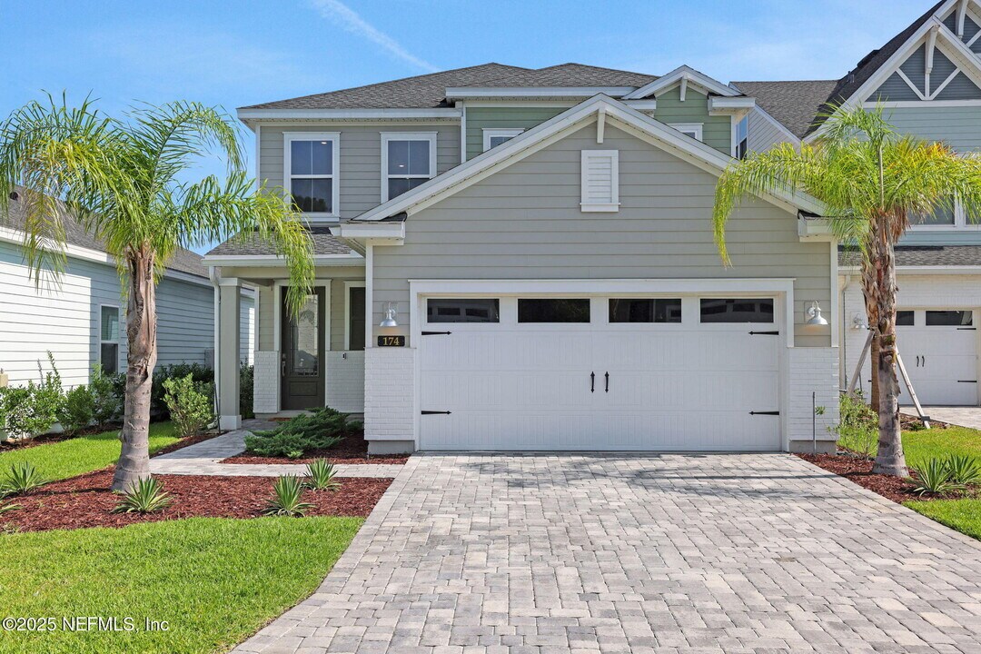 174 Killarney Ave in Saint Johns, FL - Building Photo