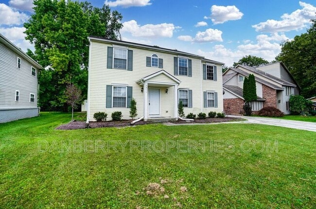 4211 S Terrace View St in Toledo, OH - Building Photo - Building Photo