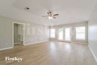 833 Oak Arbor Cir in St. Augustine, FL - Foto de edificio - Building Photo