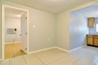 2219 Refugio Ave in Fort Worth, TX - Building Photo - Building Photo