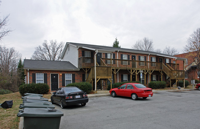 816 Silver Ave in Greensboro, NC - Building Photo - Building Photo