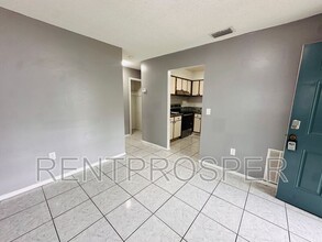 4151 S Semoran Blvd in Orlando, FL - Building Photo - Building Photo