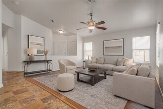 7004 Wonderberry St in Las Vegas, NV - Building Photo - Building Photo