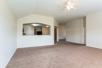 12226 Scarlet River Dr in Houston, TX - Building Photo - Building Photo