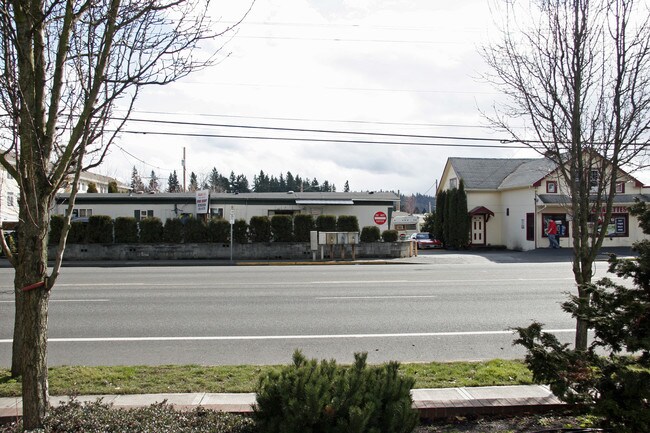 Stark Firs Mobile Home Park in Portland, OR - Building Photo - Building Photo