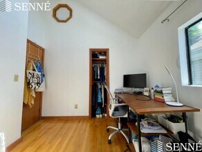 351 Norfolk St, Unit 1 in Cambridge, MA - Building Photo - Building Photo