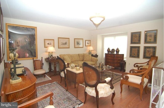 property at 123 Lazy Hollow Dr