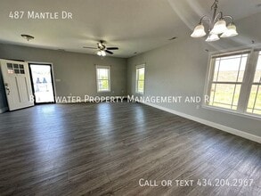 487 Mantle Dr in Lynchburg, VA - Building Photo - Building Photo