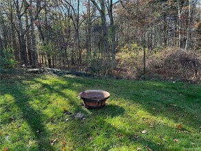 359 Masten Rd in Pleasant Valley, NY - Building Photo - Building Photo