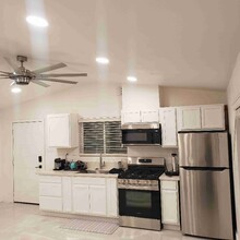 846 Spruce Ct in Brawley, CA - Building Photo - Building Photo