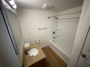 419 E 7th in Bloomington, IN - Building Photo - Building Photo