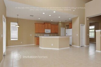 7315 Forest Mere Dr in Riverview, FL - Foto de edificio - Building Photo