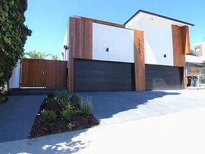 1347 N Stanley Ave in Los Angeles, CA - Building Photo - Building Photo