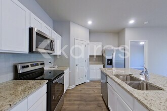 108 Yardley Ct in Lafayette, LA - Foto de edificio - Building Photo