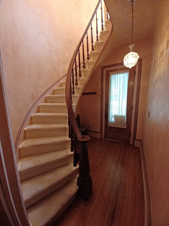 234 Stuart Ave, Unit Penthouse in Kalamazoo, MI - Building Photo - Building Photo
