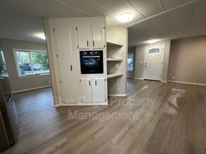 433 Dungeness Meadows in Sequim, WA - Building Photo - Building Photo