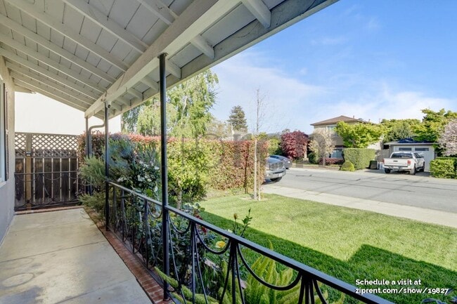 809 E 16th Ave in San Mateo, CA - Building Photo - Building Photo