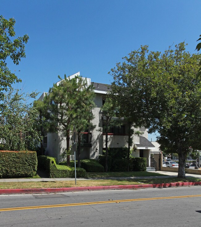 1112 Alameda Ave in Glendale, CA - Foto de edificio - Building Photo