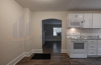 416 N Hardee St-Unit -L/S in Durham, NC - Building Photo - Building Photo