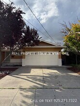 457 Coleen St in Livermore, CA - Building Photo - Building Photo