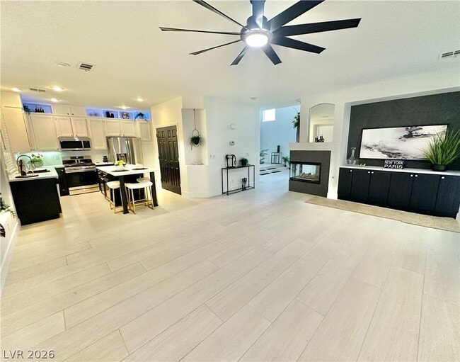 property at 10637 Turquoise Valley Dr