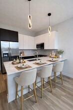 6513 S Langley Ave in Chicago, IL - Building Photo - Building Photo