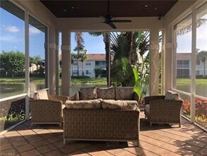 3017 Driftwood Way-Unit -3001 in Naples, FL - Building Photo - Building Photo