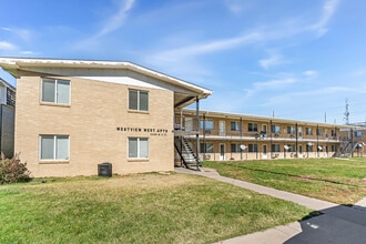 2435-2459 W 11th St in Greeley, CO - Building Photo - Building Photo