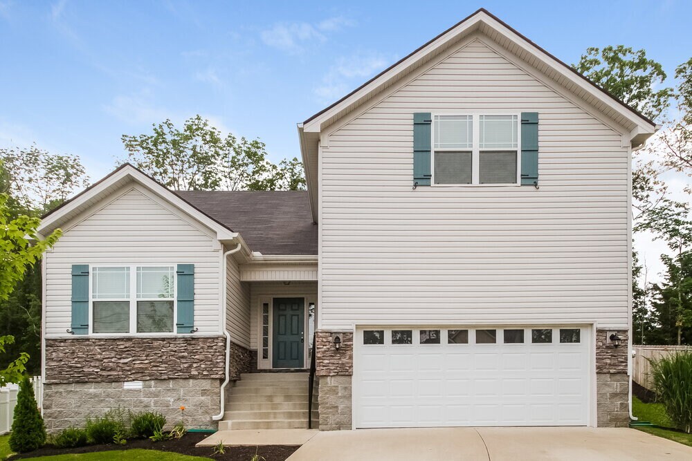 1713 Porchrest Way in Nashville, TN - Building Photo