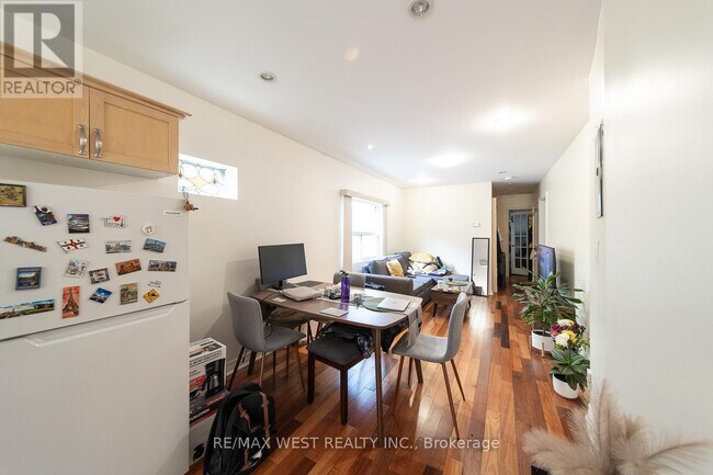 property at 975 Broadview Ave