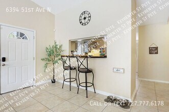 6394 51st Ave N in St. Petersburg, FL - Building Photo - Building Photo